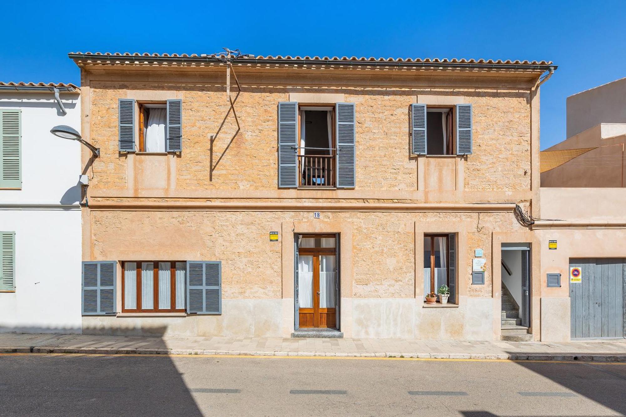 Poppy's House Ferienhaus Colònia de Sant Jordi